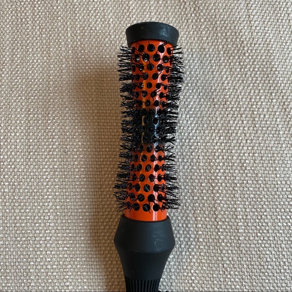 Denman Head Huggers Ceramic Thermal Brushes Small - Picture 2 of 3